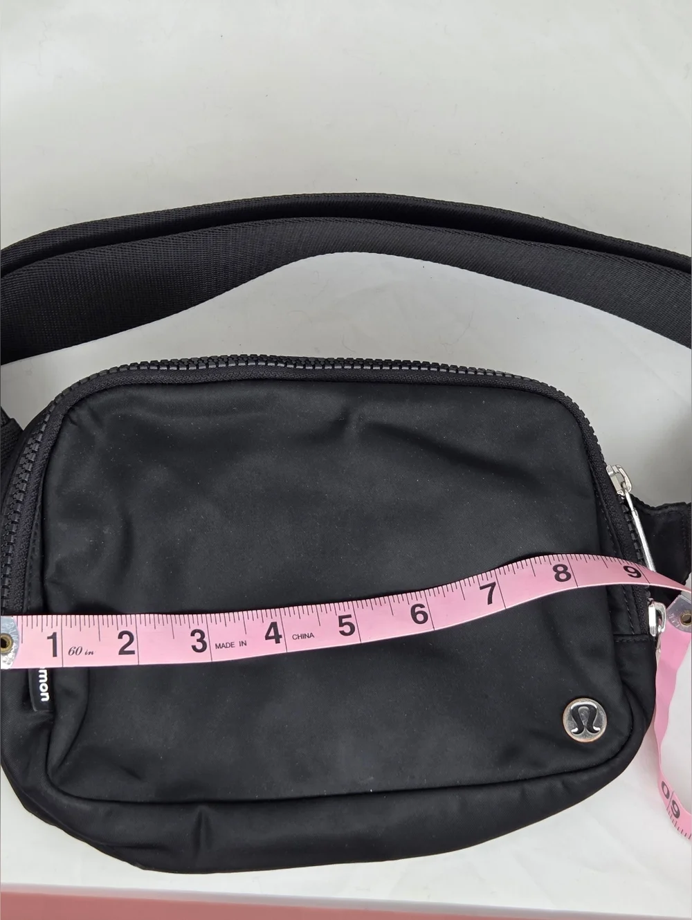lululemon athletica OS Everywhere Belt Bag In Black Aprox 8"x6" Inch - Picture 11 of 11